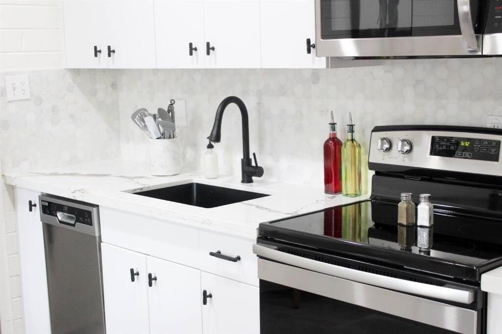 Remodeled Modern Ground Level Apt Blocks To Dwntn - B Tempe Luaran gambar